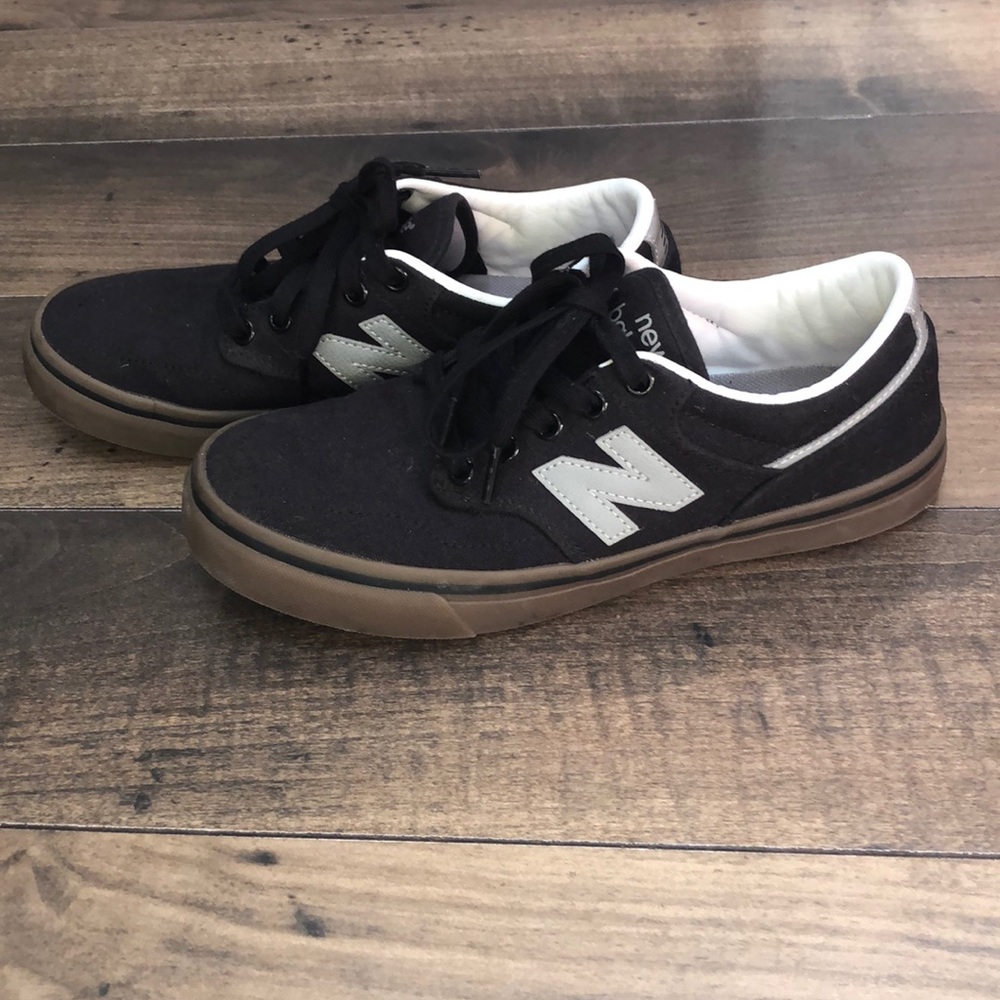 New Balance women’s Size 8